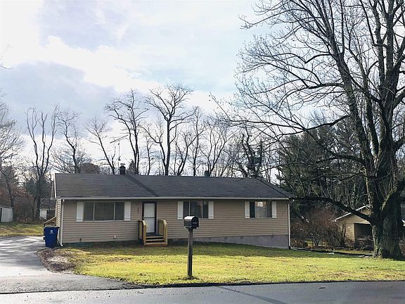 2nd image of 603 Broce Dr