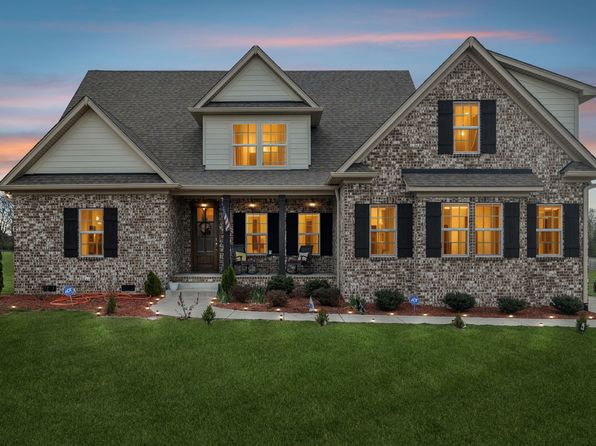 120 Sideview Rd, Gallatin, TN 37066