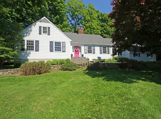 121 Indian Cave Rd, Ridgefield, CT 06877
