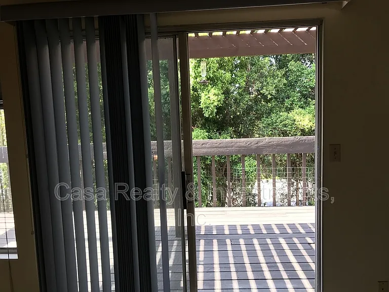 2112.5 Pullman Ln — Photo 6