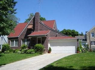2580 Woodsdale Blvd, Lincoln, NE 68502