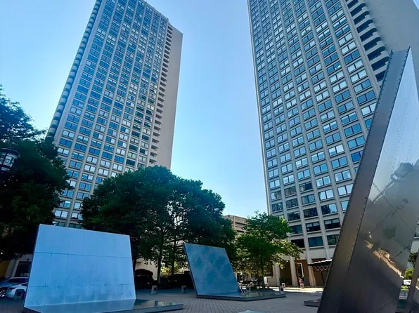 65 E India Row APT 10G, Boston, MA 02110