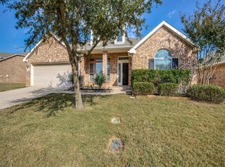 2717 Foxpoint Trl, Arlington, TX 76017
