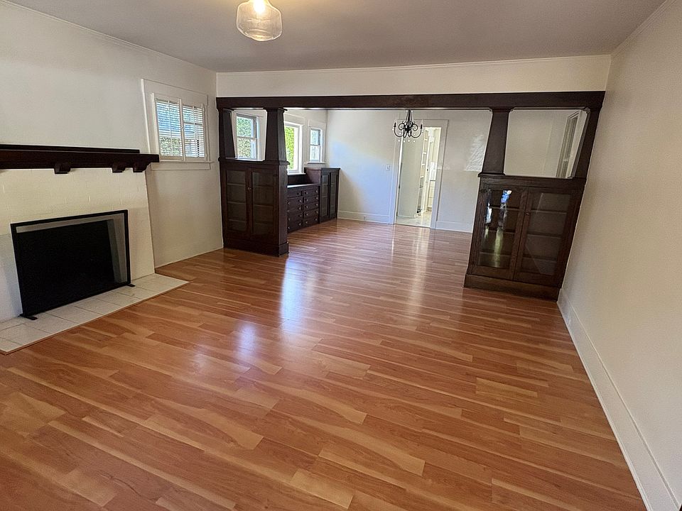 1st image of 2331 Chapala St