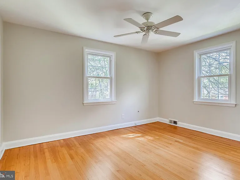 157 Regester Ave #1 — Photo 4