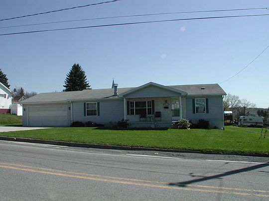 2nd image of 612 Forest St