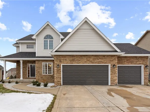 15124 Bryn Mawr Dr, Clive, IA 50325