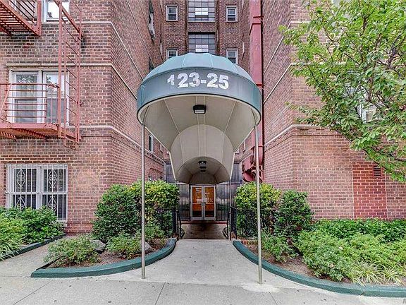 2nd image of 12325 82nd Ave APT 6R