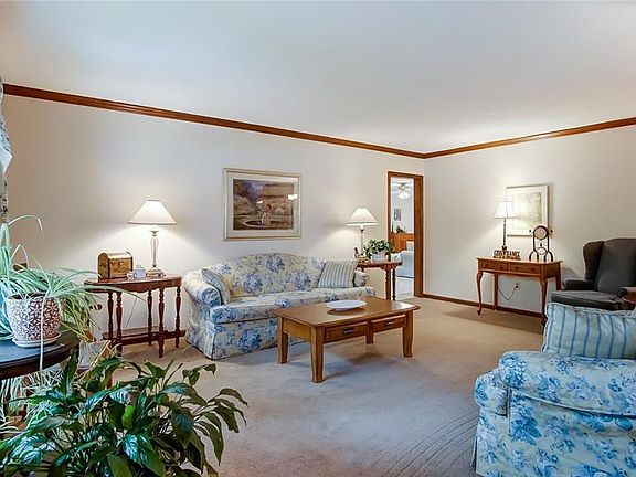 5th image of 6613 Morrow Dr