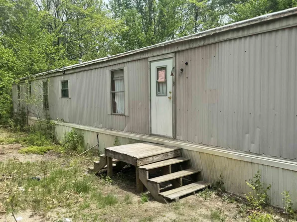 49 Stoneview Road, Ossipee, NH 03864