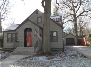 1701 Woodward Pl, Goshen, IN 46526