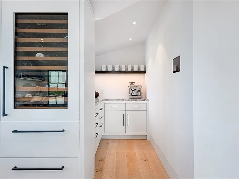 30 Devon St — Photo 8