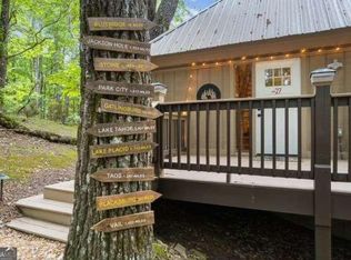 27 Laurel Ln, Ellijay, GA 30536