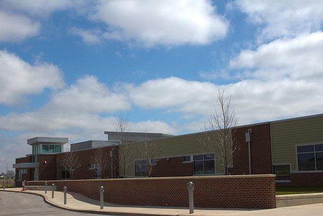 2nd image of 1205 Churchill Rd