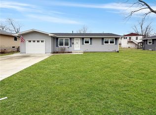 4335 E Du Frain Ave, Decatur, IL 62526