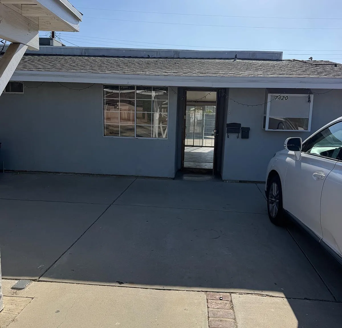 7420 Kelvin Ave — Photo 1