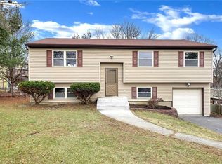 106 Adams Dr, Maybrook, NY 12543