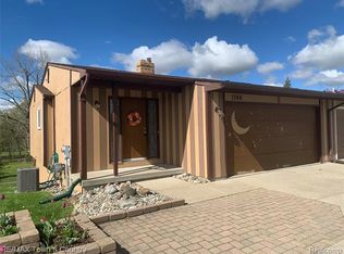 1386 Flushing Rd, Flushing, MI 48433