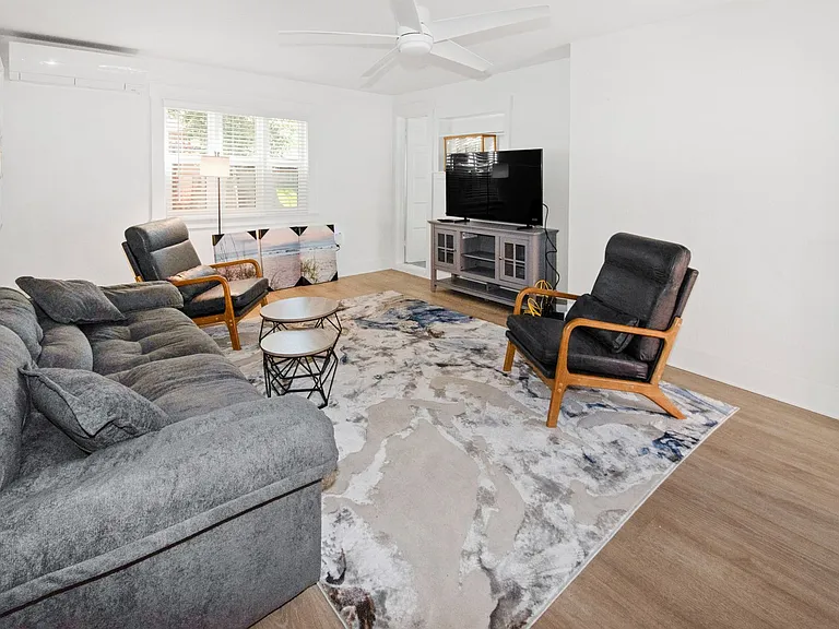 935 Olive Ave — Photo 12