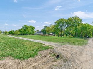 2524 Mountain Climb Rd, Sherman, TX 75092