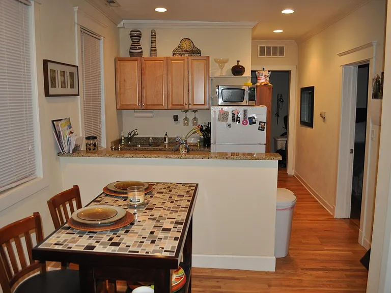3044 N Southport Ave #1 — Photo 6