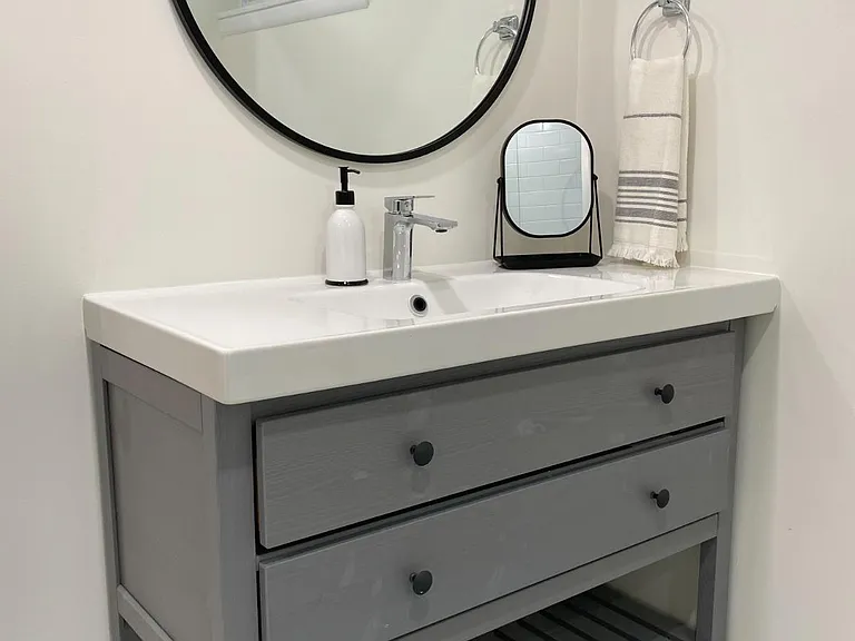 Vanity
