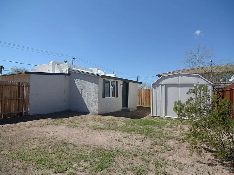 835 E Graybill Dr — Photo 16