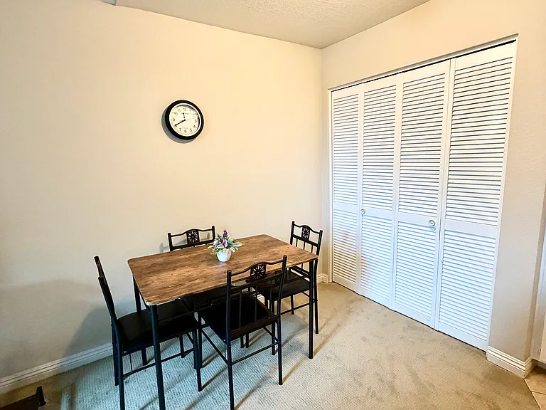 74 Gavilan #76 — Photo 3