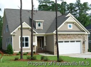 46 Spring Pond Ln, Spring Lake, NC 28390