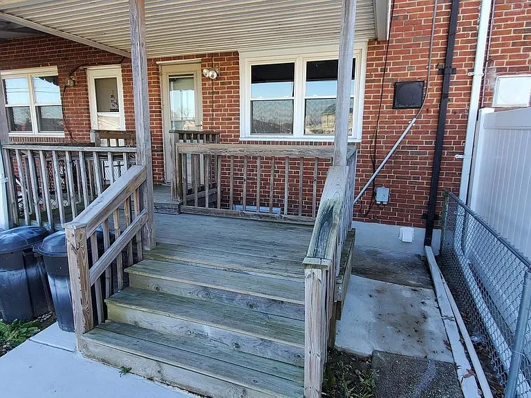 4007 Saint Augustine Ln — Photo 37