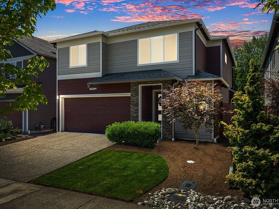 1st image of 12922 173rd Drive SE