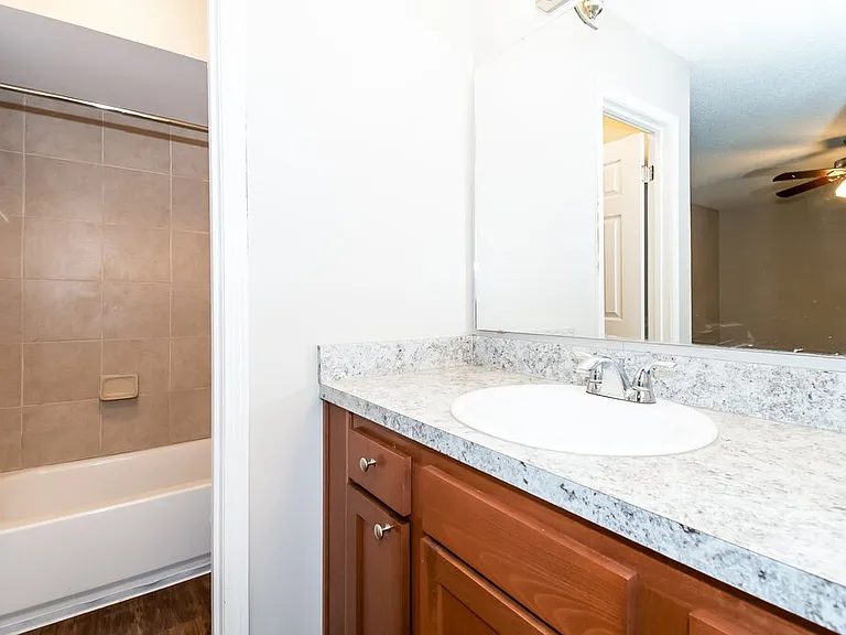 594 Thomas McKeen St — Photo 12