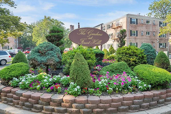 Sold by Century Homes Realty Group LLC | media 13