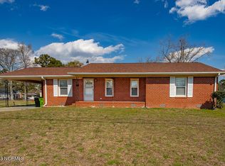 3204 Oaks Rd, New Bern, NC 28560