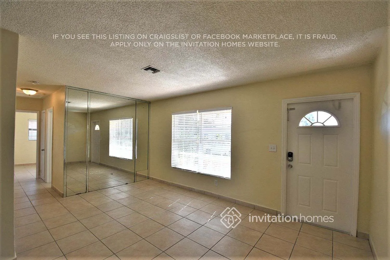 4921 NW 170th St Miami Gardens, FL 33055 — Photo 2