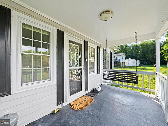 4th image of 10510 White Street Ct