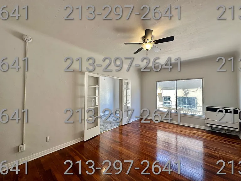 1220 S Harvard Blvd #104 — Photo 1