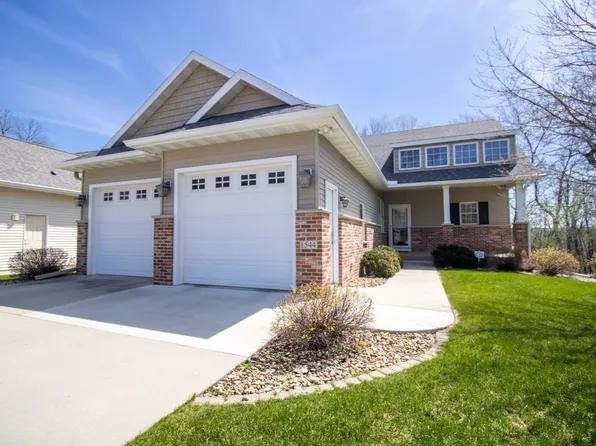 1544 Salem Ct SW, Rochester, MN 55902