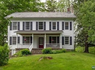 15 Hickory Rd, Wantage, NJ 07461