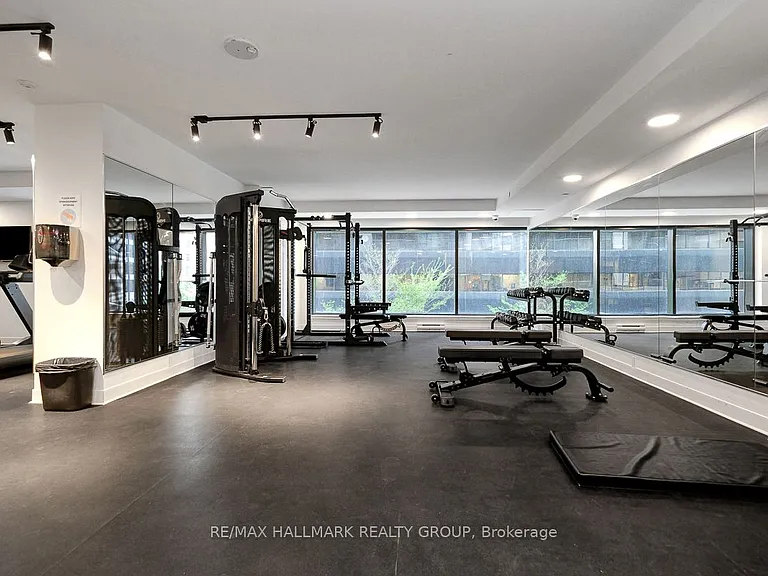 340 Queen St #1302 — Photo 26