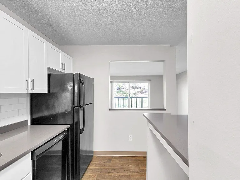 Audenn Apartments — Photo 14