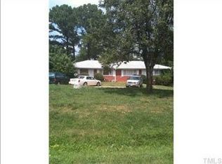 1607 Honeysuckle Rd, Raleigh, NC 27609