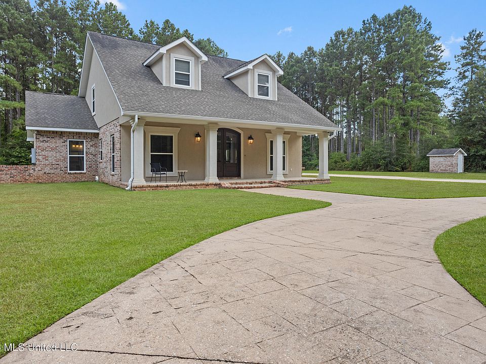 1st image of 22345 Blackwell Farm Rd