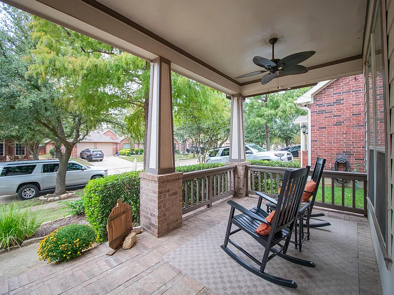 1580 Bonham Pkwy — Photo 4