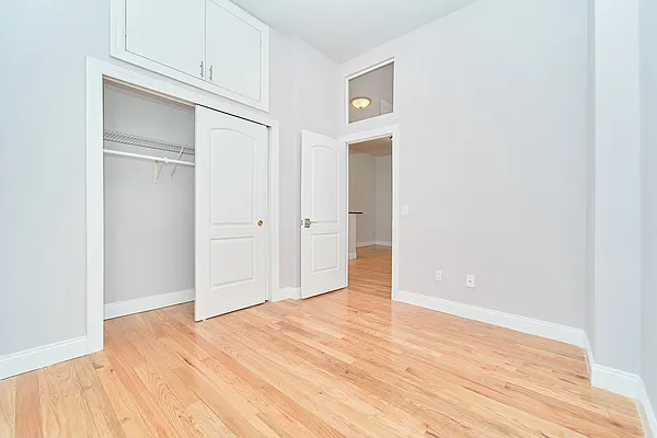 Rented by Living New York | media 21