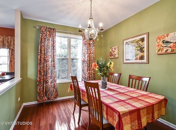 5th image of 18226 Mansfield Dr