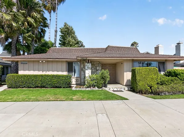 16572 Goldenwest St, Huntington Beach, CA 92647