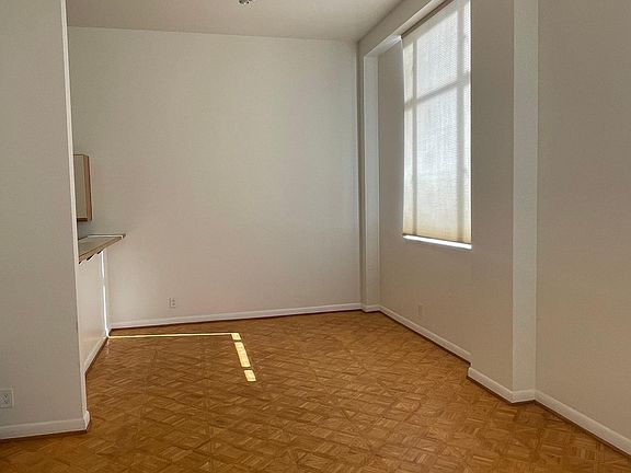5th image of 355 Buena Vista Ave E Unit 705