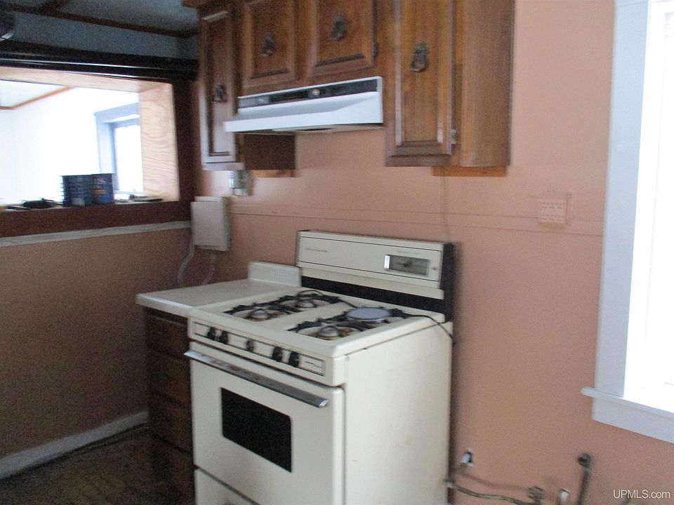 378 Horseshoe Bnd, Mohawk, MI 49950 Zillow