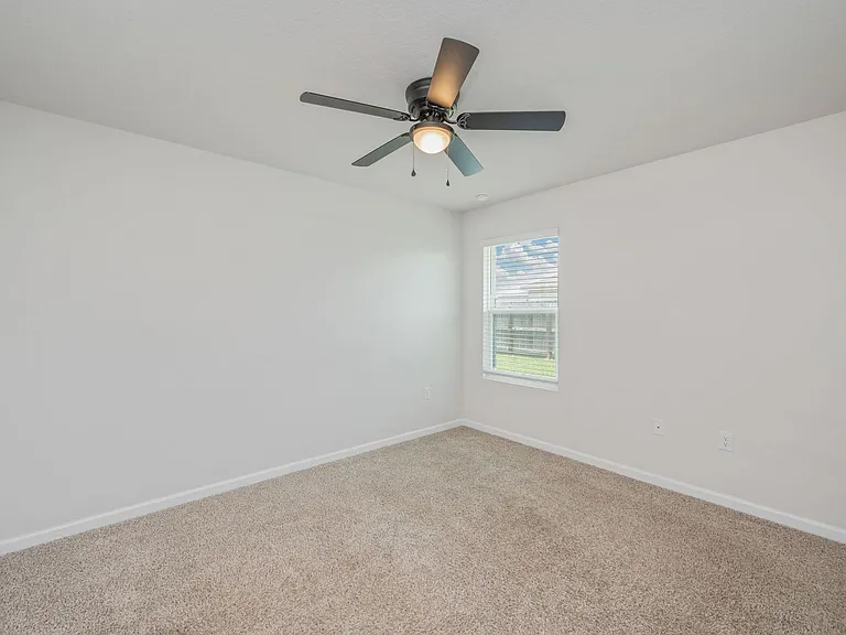 5092 Gaineswood Dr — Photo 35